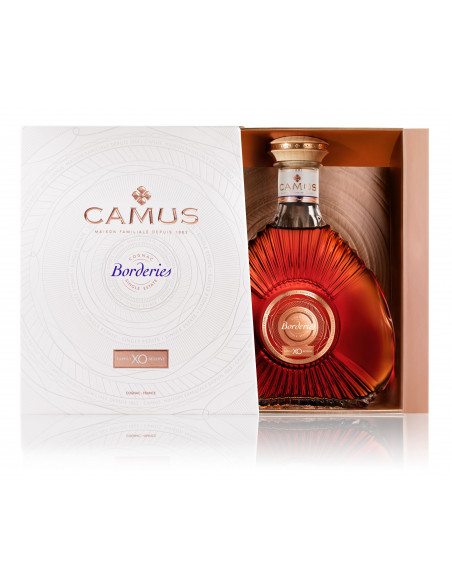 Camus XO Borderies Family Reserve Cognac 08
